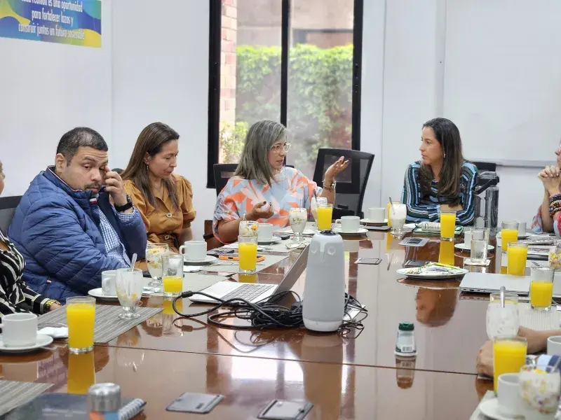 Javeriana Cali convoca a empresarios para analizar las competencias que demanda el mercado laboral en la era de la IA