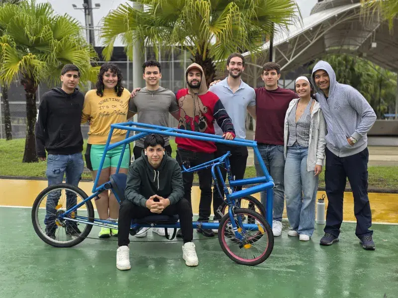 Competencia Javeriana de Vehículos de Tracción Humana