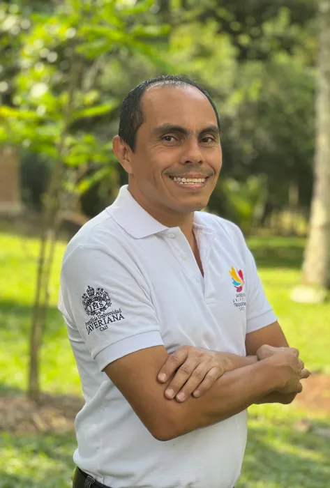 Andrés Enrique Calderón Fernández Andrés Enrique Calderón Fernández